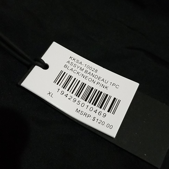 Kendall + Kylie One Piece - Picture 9 of 9